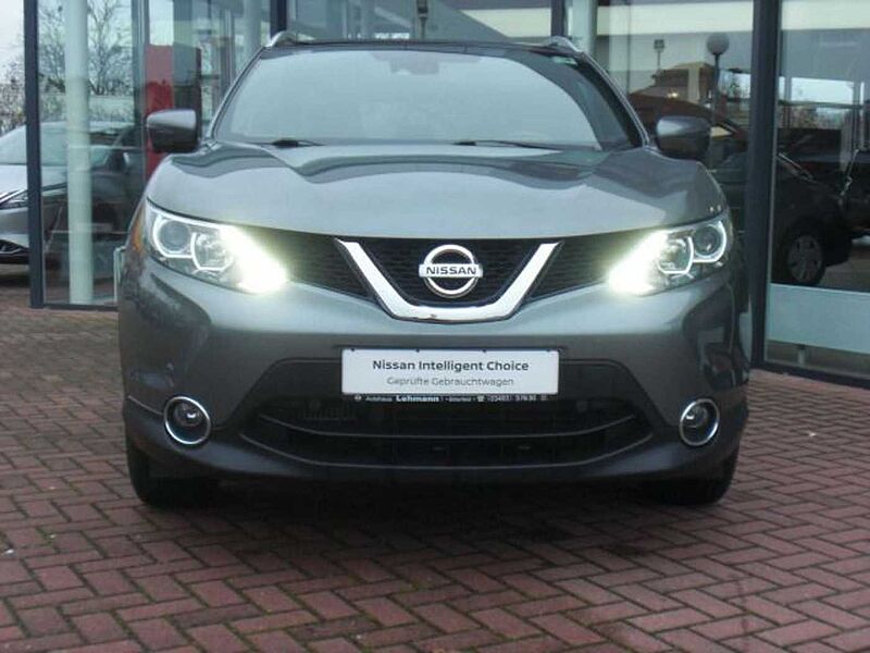 Nissan Qashqai 1.6 DIG-T N-Vision ALCANTARA PANO AHK