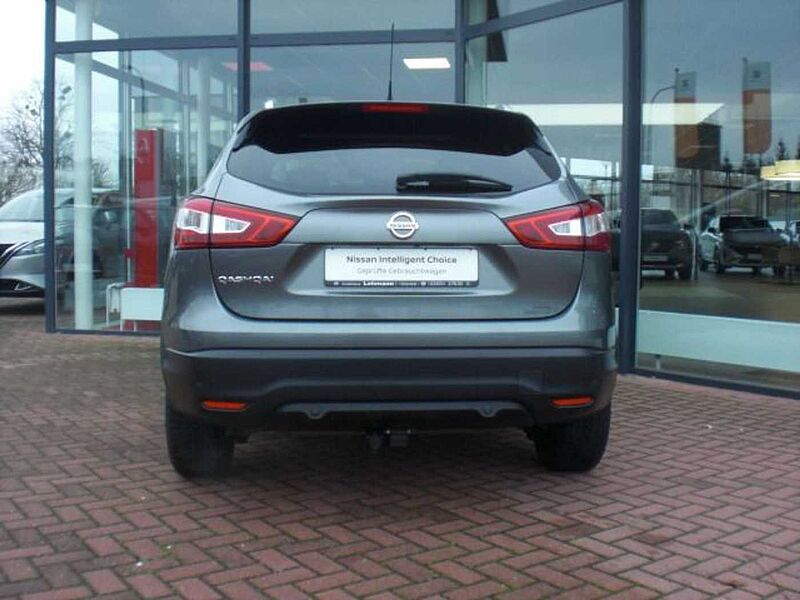 Nissan Qashqai 1.6 DIG-T N-Vision ALCANTARA PANO AHK